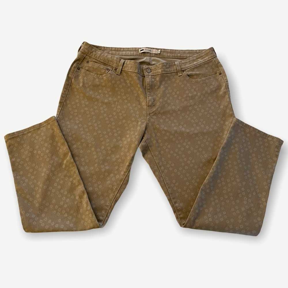 Plus Size Levi’s Mid Rise Skinny Tan SZ 20W